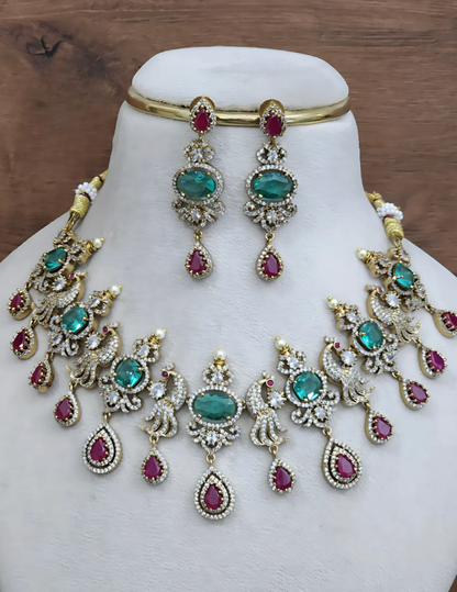 Premium Victorian Necklace Set