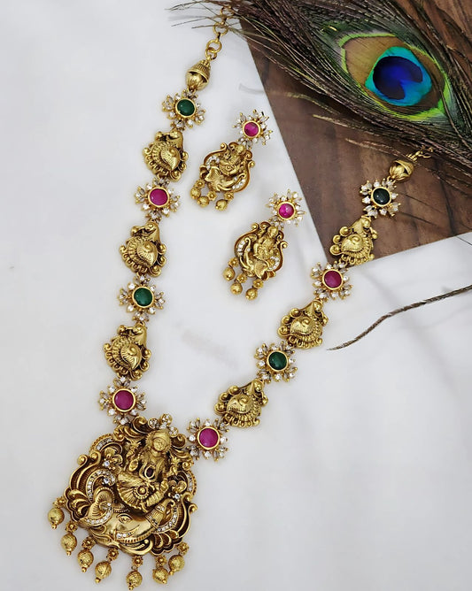 Lakshmi Antique Necklace Set