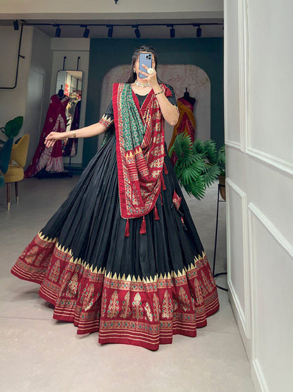 Patola Border Lehenga