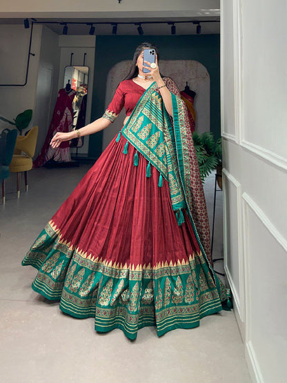 Patola Border Lehenga