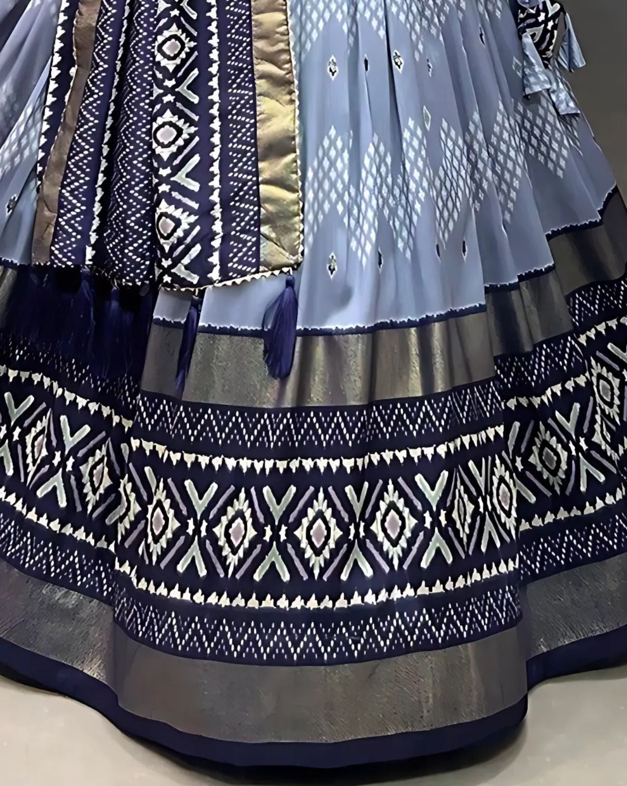 Ikkat Patola Border Lehenga