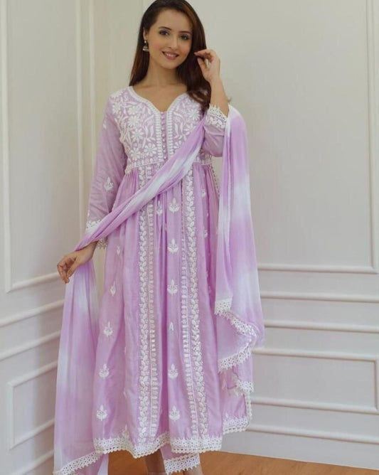 Chanda Chikankari