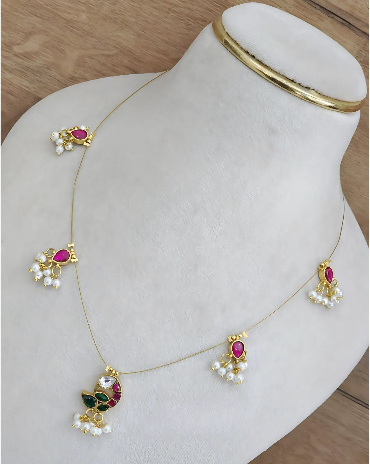 Nemali Kundan Invisible Necklace