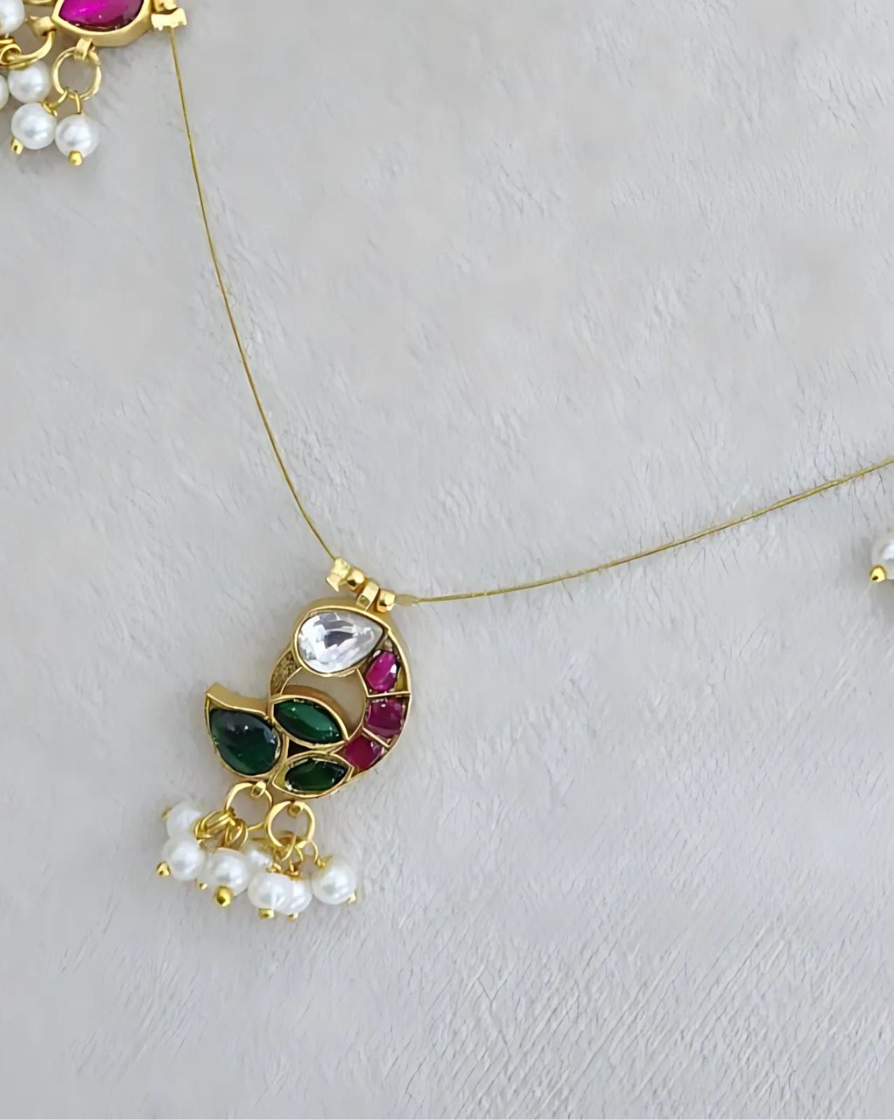 Nemali Kundan Invisible Necklace