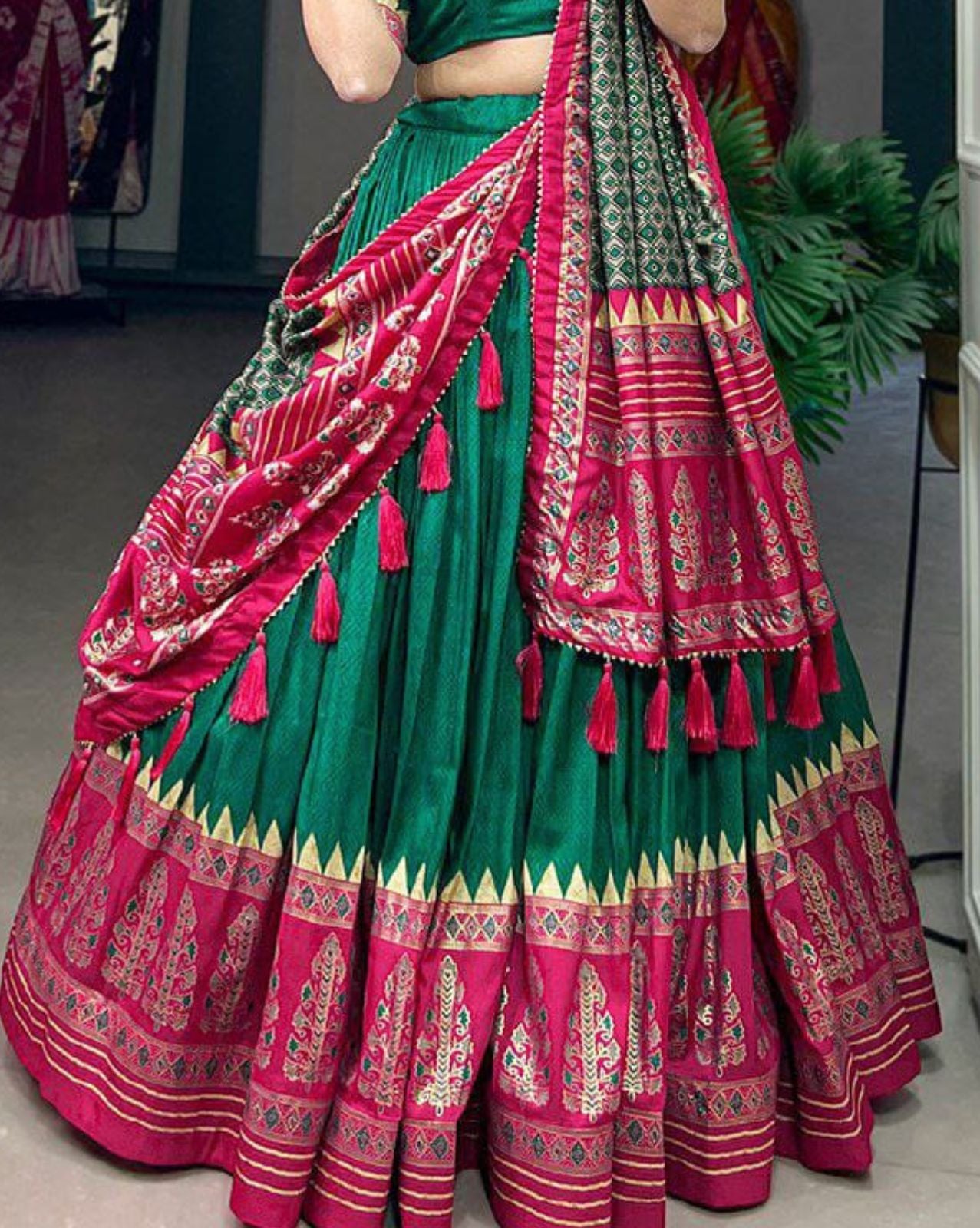 Patola Border Lehenga