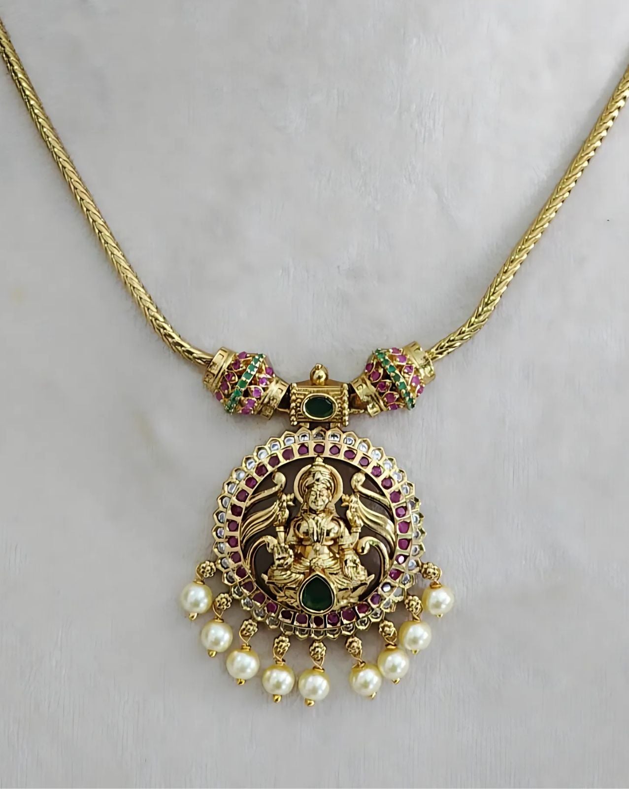 Laxmi Antique Necklace Set