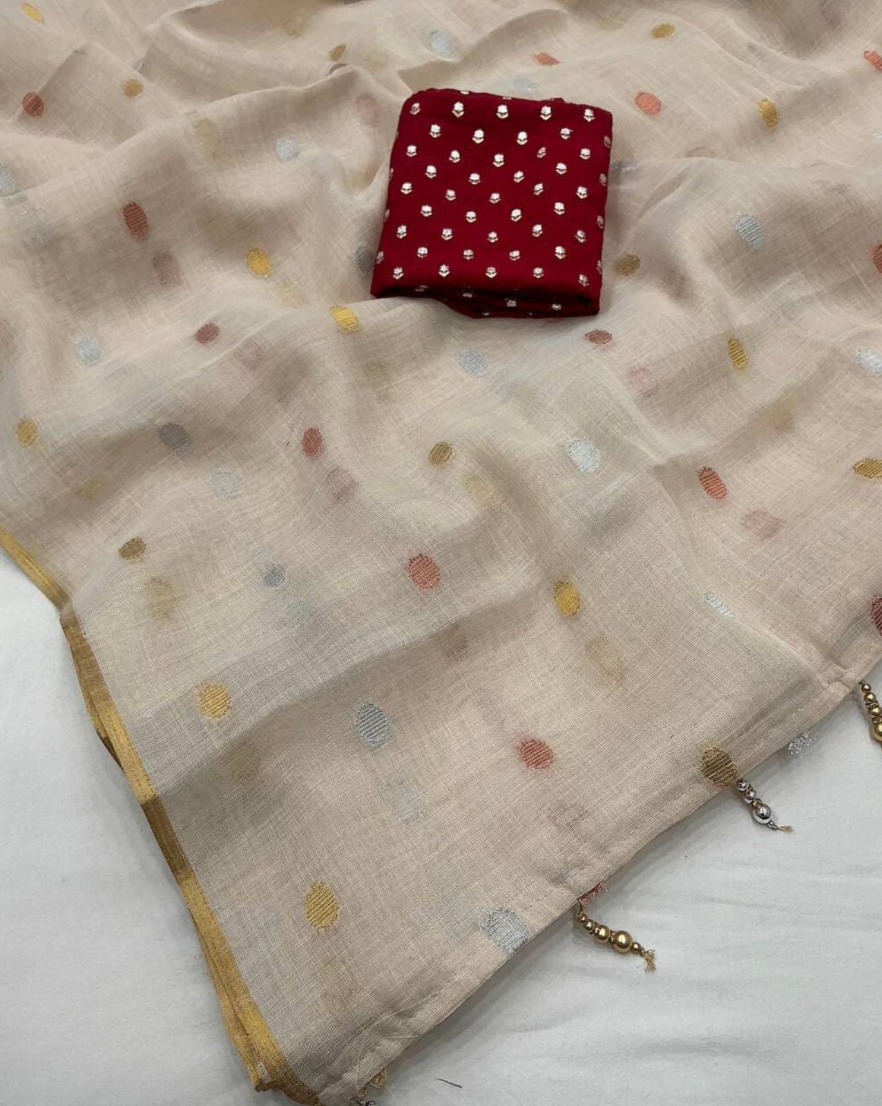 Butti Linen Saree